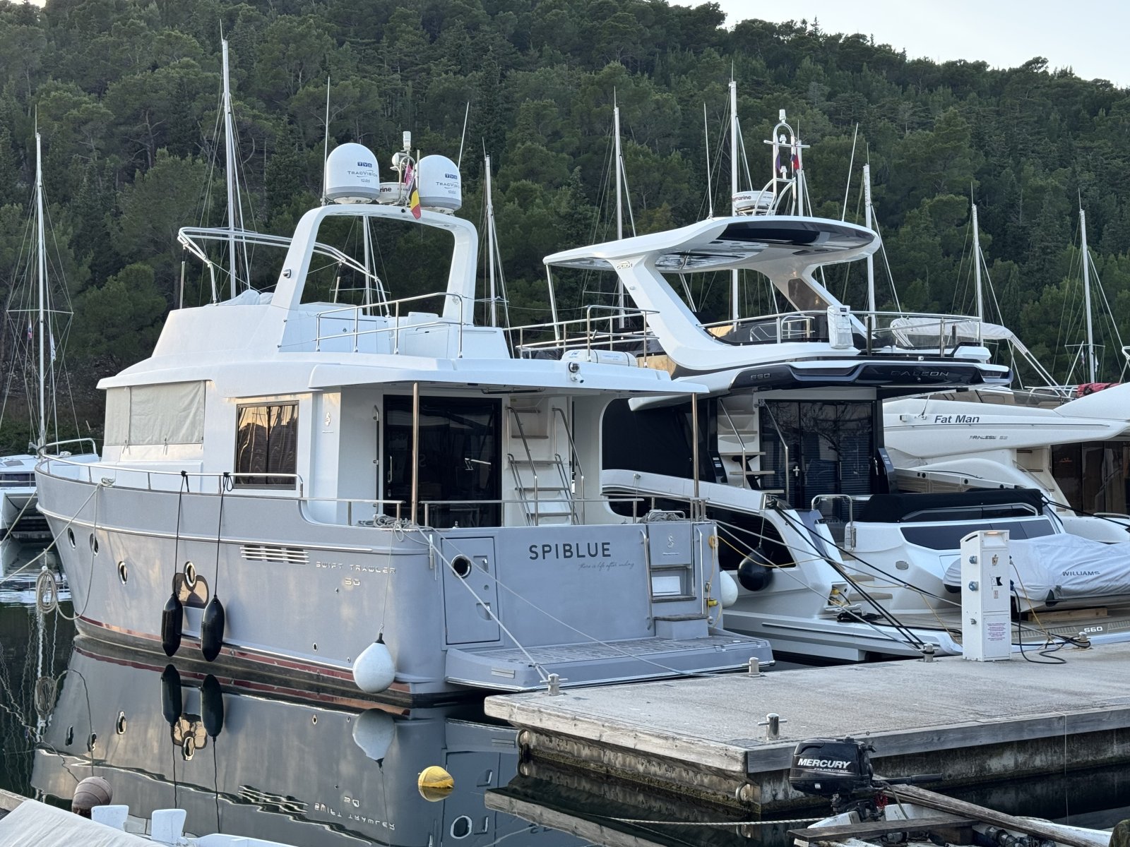 Yachten in Vrulje Yachten in Vrulje